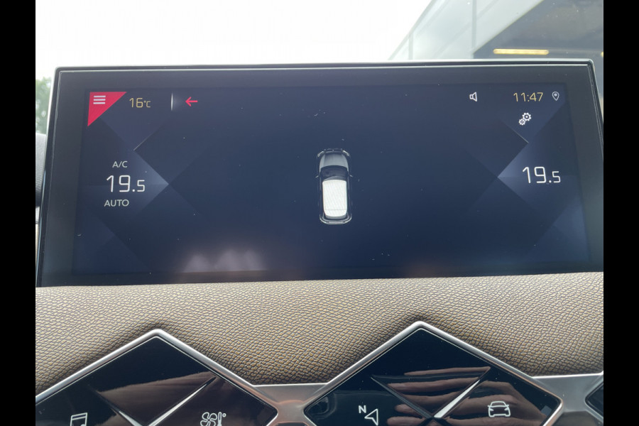 DS Ds 3 Crossback 100pk Business (Naviatie - Automatische Airco - 17" incl 4S - Apple Carplay - Parkeersensoren)