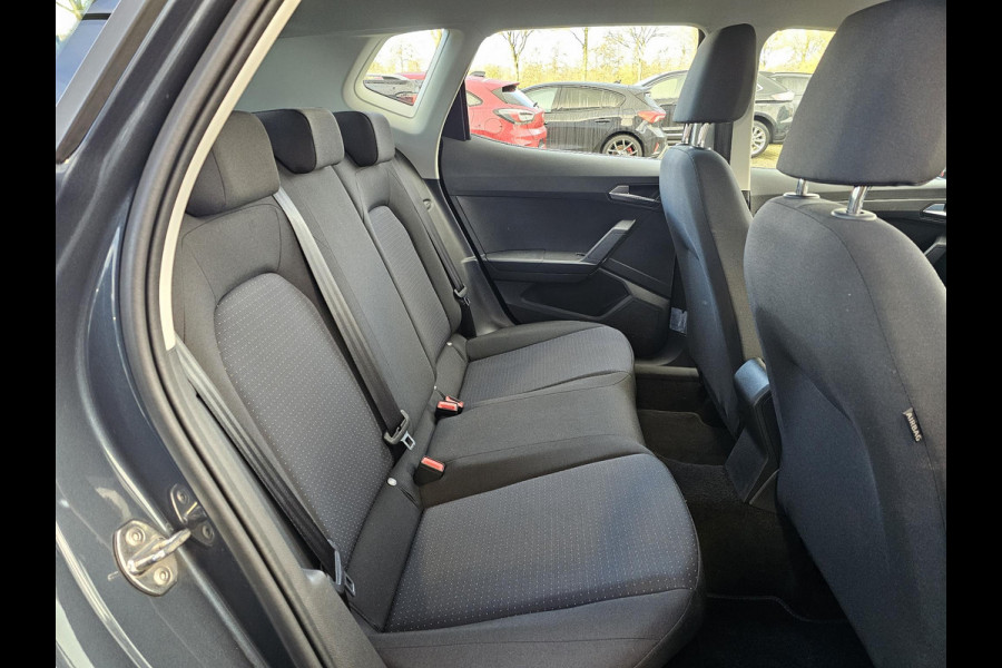 Seat Arona 1.0 TSI Style Lane assist | Climate control | App connect | Multifunctioneel stuur | Cruise control | PDC | Nette auto!