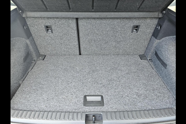 Seat Arona 1.0 TSI Style Lane assist | Climate control | App connect | Multifunctioneel stuur | Cruise control | PDC | Nette auto!