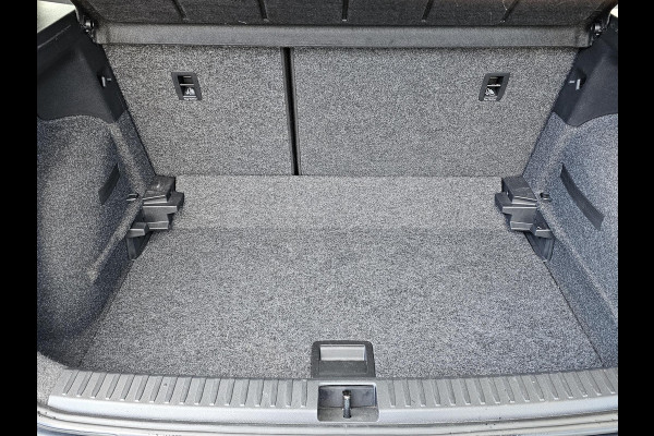 Seat Arona 1.0 TSI Style Lane assist | Climate control | App connect | Multifunctioneel stuur | Cruise control | PDC | Nette auto!