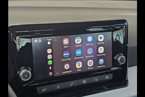 Seat Arona 1.0 TSI Style Lane assist | Climate control | App connect | Multifunctioneel stuur | Cruise control | PDC | Nette auto!