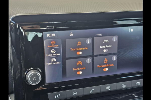 Seat Arona 1.0 TSI Style Lane assist | Climate control | App connect | Multifunctioneel stuur | Cruise control | PDC | Nette auto!