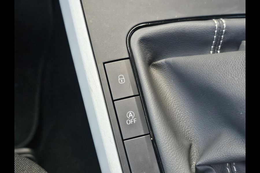 Seat Arona 1.0 TSI Style Lane assist | Climate control | App connect | Multifunctioneel stuur | Cruise control | PDC | Nette auto!