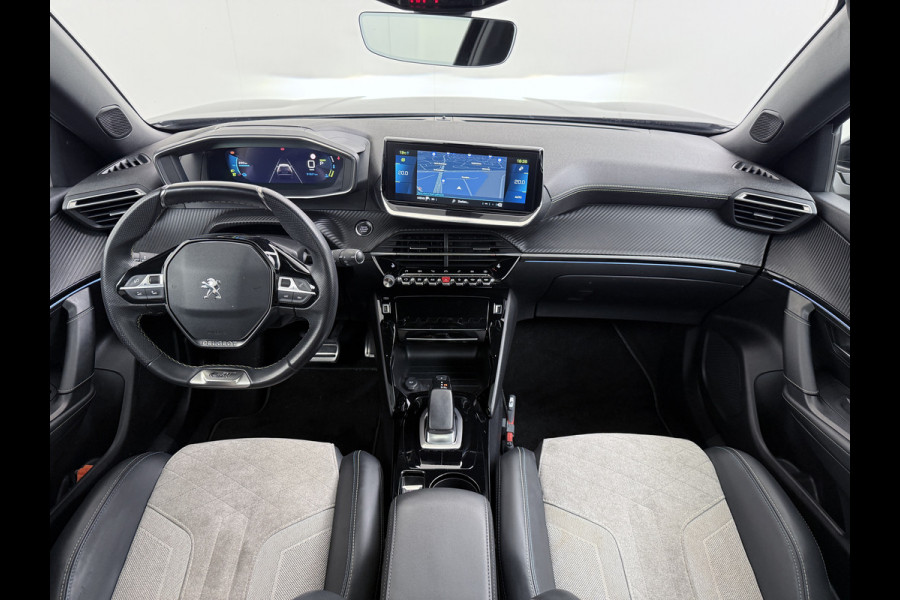 Peugeot e-2008 EV GT Pack 50kWh SOH 90% Pano-Dak+Schuifdak Apple Carplay Android Auto Navi Ecc Adap.Cruise 360°Camera Stoelverwarming Blindspot Privacy Glas Lmv 18" Lane Assist Keyless Bluetooth Pack Safety Plus 1e Eigenaar 100% Dealeronderhouden Origineel Nederlandse Auto