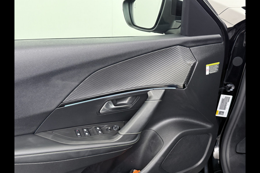 Peugeot e-2008 EV GT Pack 50kWh SOH 90% Pano-Dak+Schuifdak Apple Carplay Android Auto Navi Ecc Adap.Cruise 360°Camera Stoelverwarming Blindspot Privacy Glas Lmv 18" Lane Assist Keyless Bluetooth Pack Safety Plus 1e Eigenaar 100% Dealeronderhouden Origineel Nederlandse Auto
