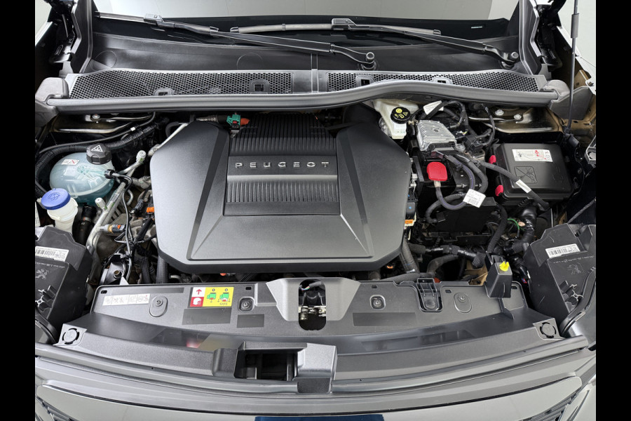 Peugeot e-2008 EV GT Pack 50kWh SOH 90% Pano-Dak+Schuifdak Apple Carplay Android Auto Navi Ecc Adap.Cruise 360°Camera Stoelverwarming Blindspot Privacy Glas Lmv 18" Lane Assist Keyless Bluetooth Pack Safety Plus 1e Eigenaar 100% Dealeronderhouden Origineel Nederlandse Auto