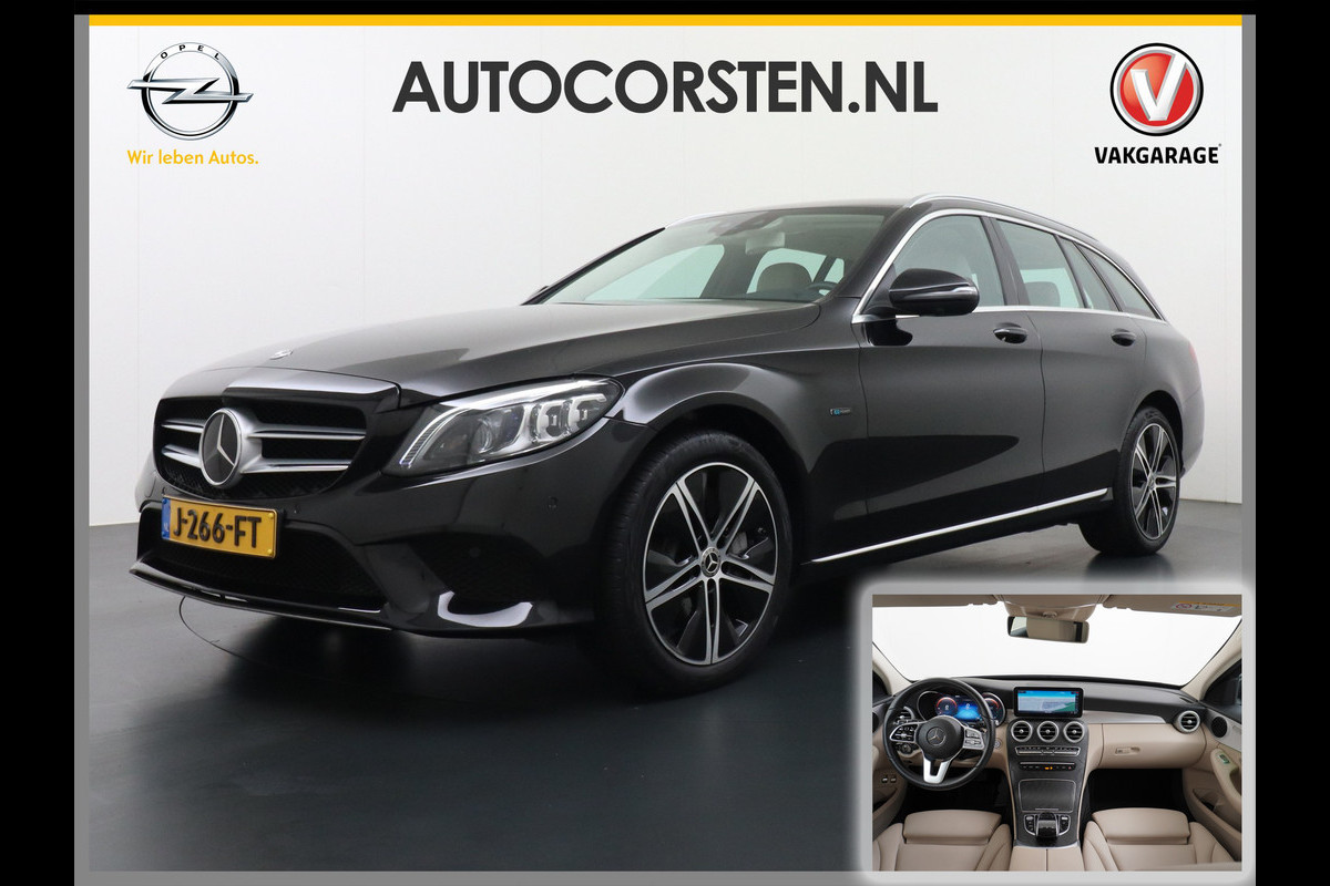 Mercedes-Benz C-Klasse Estate 300e AUT-9 320pk Leder PHEV Hybrid Virtual Cockpit Apple Carplay Android Auto Adaptive-Cruise Lane-Assist High Performanc Keyless Dual-Ecc Distronic+ Rijassistentiepakket Park-Assist Verkeersbord-Herkenning Origineel Nederlandse Auto Nieuwprijs €59.000 320PK 700Nm Koppel