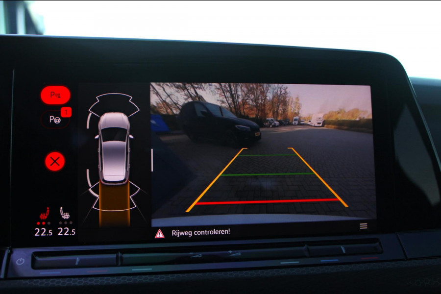 Volkswagen Golf 2.0 TSI GTI | Pano | Remus | HUD | HK | IQ