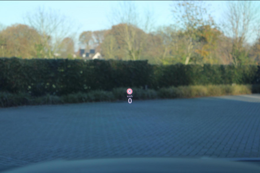 Volkswagen Golf 2.0 TSI GTI | Pano | Remus | HUD | HK | IQ