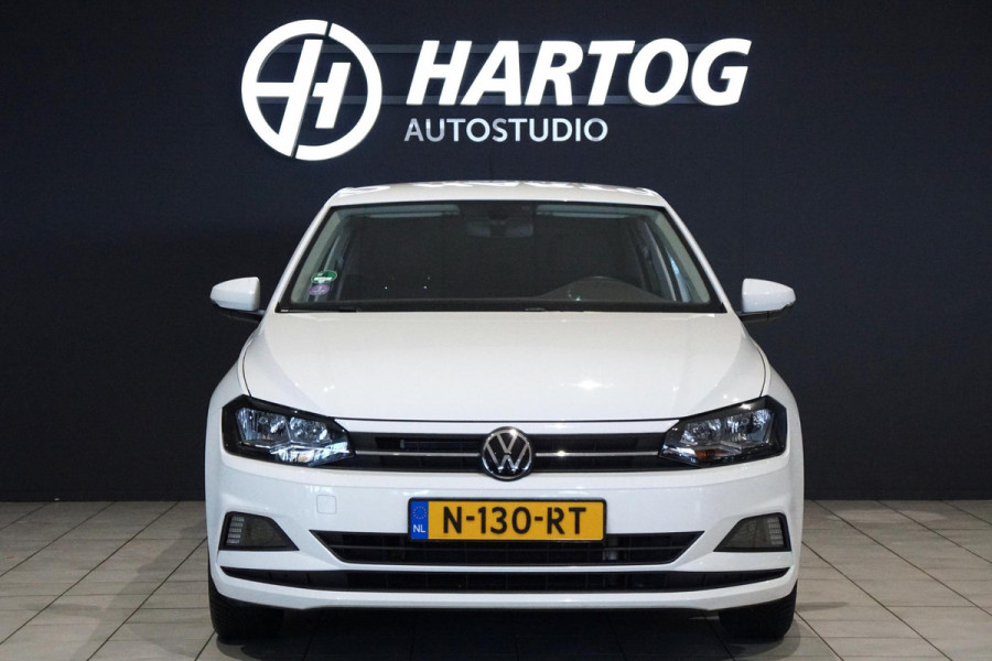 Volkswagen Polo 1.0 TSI Comfortline Automaat + STOELVERWARMING / TREKHAAK / APPLE CARPLAY