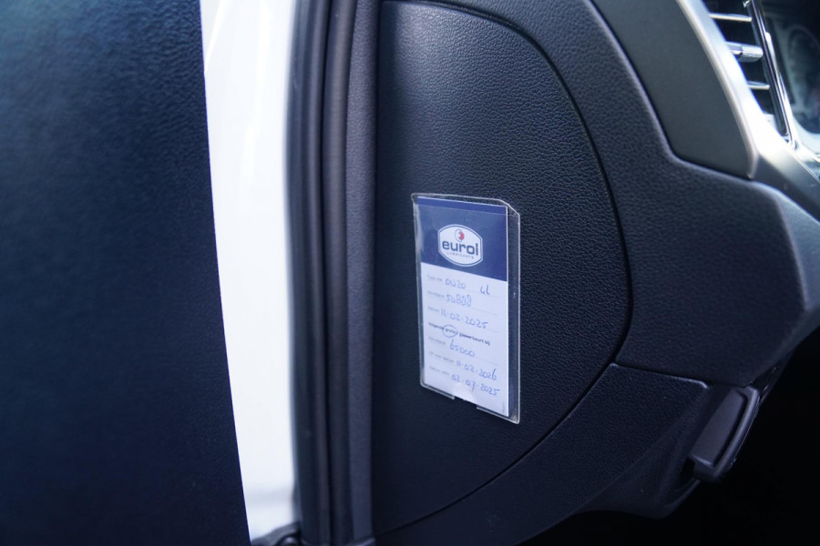 Volkswagen Polo 1.0 TSI Comfortline Automaat + STOELVERWARMING / TREKHAAK / APPLE CARPLAY