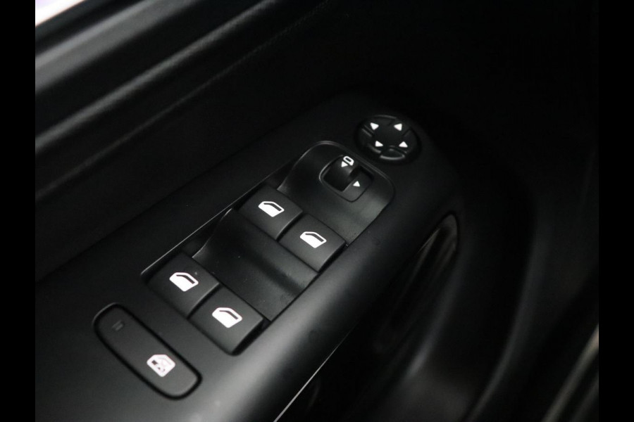 Citroën C5 Aircross 1.6 Plug-in Hybrid 225 Shine | Panoramadak | Leder | Stoelverwarming | Adaptive cruise | Camera | 19'' | Carplay | Navigatie | Full LED | Keyless | Digital Cockpit | PHEV