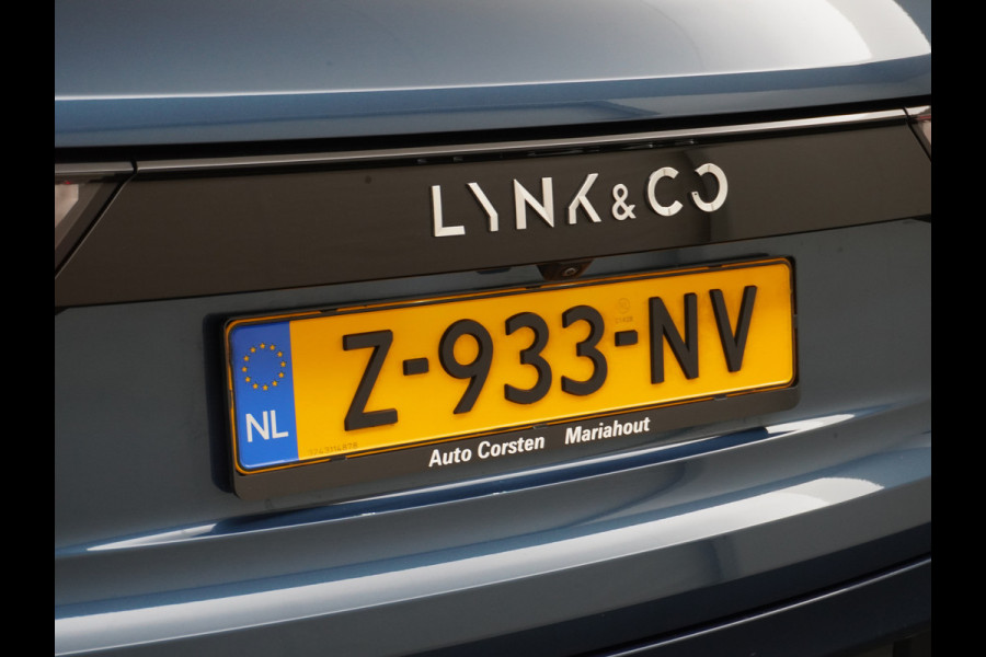 Lynk & Co 01 1.5 PHEV AUT-7 261pk Pano-Schuifdak Lmv 20" 360°Camera Zwarte hemel bekleding Apple Carplay Android Auto Adap.Cruise Navi Pdc Ec Elek.Memory.Stoel File assistent Dodehoek detector Elektrisch bedienbare achterklep Rijstrooksensor Wifi Verkeersbord detectie 425Nm koppel 3,7kw laadvermogen €44.880 Nieuwprijs 1e Eigenaar Origineel NLse auto!