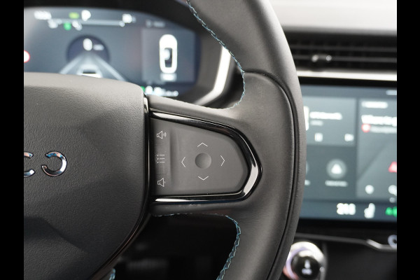 Lynk & Co 01 1.5 PHEV AUT-7 261pk Pano-Schuifdak Lmv 20" 360°Camera Zwarte hemel bekleding Apple Carplay Android Auto Adap.Cruise Navi Pdc Ec Elek.Memory.Stoel File assistent Dodehoek detector Elektrisch bedienbare achterklep Rijstrooksensor Wifi Verkeersbord detectie 425Nm koppel 3,7kw laadvermogen €44.880 Nieuwprijs 1e Eigenaar Origineel NLse auto!