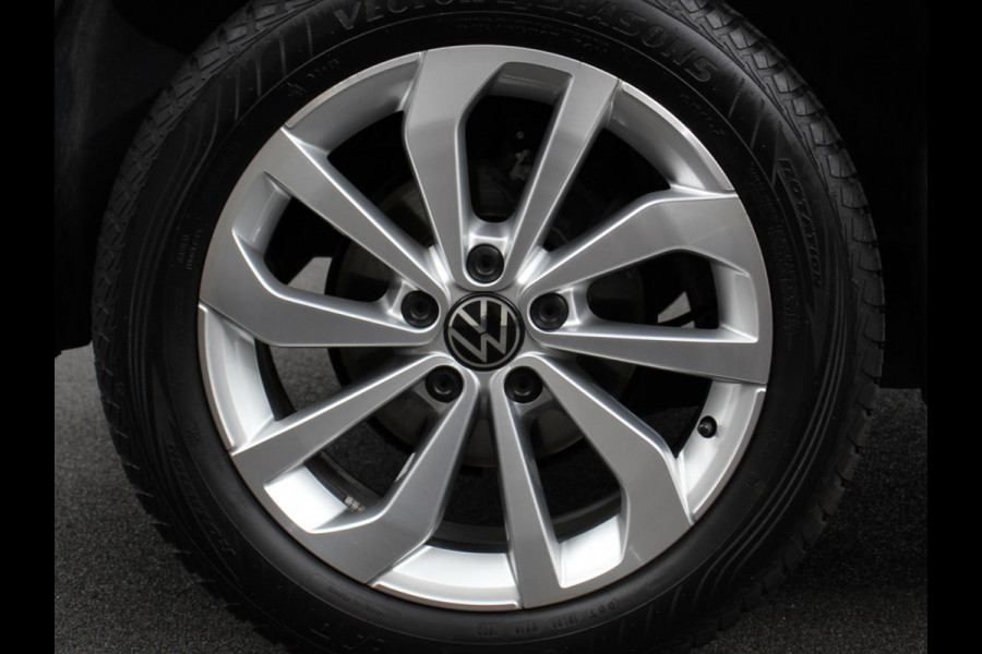 Volkswagen T-Roc 1.5 TSI DSG Style | Navigatie | Apple Carplay / Android Auto | Climate Control | Led | Digitale Cockpit | Adaptive Cruise Control | Trekhaak