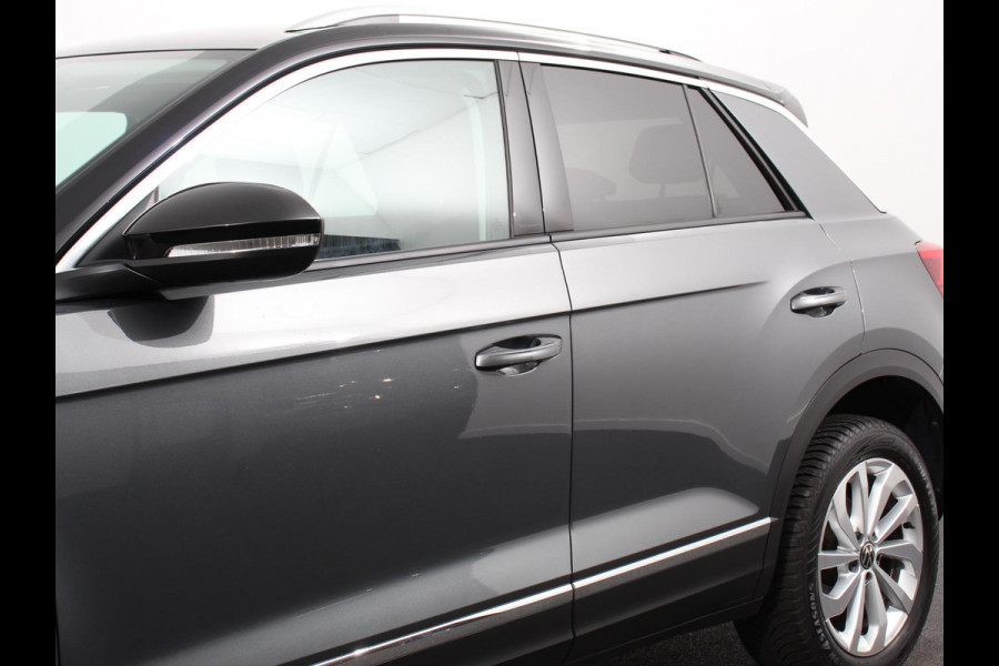 Volkswagen T-Roc 1.5 TSI DSG Style | Navigatie | Apple Carplay / Android Auto | Climate Control | Led | Digitale Cockpit | Adaptive Cruise Control | Trekhaak