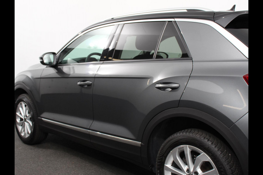 Volkswagen T-Roc 1.5 TSI DSG Style | Navigatie | Apple Carplay / Android Auto | Climate Control | Led | Digitale Cockpit | Adaptive Cruise Control | Trekhaak