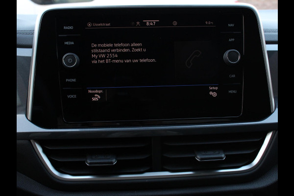 Volkswagen T-Roc 1.5 TSI DSG Style | Navigatie | Apple Carplay / Android Auto | Climate Control | Led | Digitale Cockpit | Adaptive Cruise Control | Trekhaak