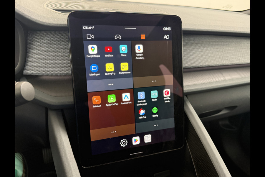 Polestar 2 AUT. 408 pk Long Range Dual Motor Pano-Dak Harman&Kardon® Electr.Stoelen Verwarmd+Achterbank+Stuur Adaptive-Cruise Carplay Andro SOH 97,5% 78kWh Verkeersbord detectie Regen-Lichtsensor Virtual-Cockpit Home-Link Bots waarschuwing Autonoom-Rem Lane Assist Keyless Connected 1e Eigenaar Origineel Nederlandse Auto 1.500kg Trekvermogen 660Nm! € 61.000 nieuw!