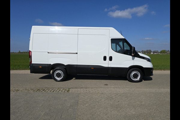 Iveco Daily 35S14V 2.3 352L H2 - 140 Pk - Euro 6 - Airco - Cruise Control