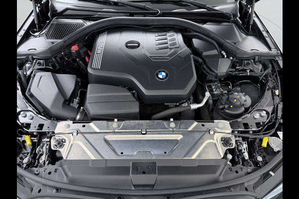 BMW 3-serie 320i 2.0T 184pk AUT-8 Navi-Pro Apple Carplay Android Bordherk. Sport Line Shadow-Line Sportstoel+ 1/2 Leer PDC-a+v Teleservice D HiFi+9speakers Drive-Assist LED Connected-Services LED Live Cockpit Pro Active guard DAB WiFi 1600kg trekvermogen
