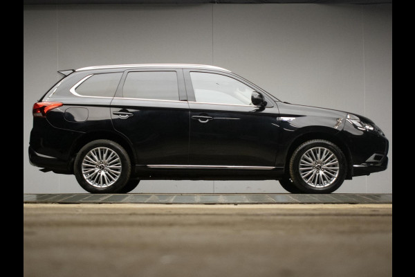 Mitsubishi Outlander 2.4 PHEV Intense Sport (APPLECARPLAY,CAMERA,PDC,STOELVERWARMING,CRUISE,SPORTSTOELEN,LM VELGEN,NETTE STAAT)