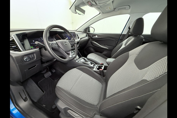 Opel Grandland 1.6T 225PK NWE MODEL !! PHEV AUT-8 Navi Ecc Apple Carplay Android Auto 360°Camera Adaptieve Cruise Control Pdc Plug-In Hybride DAB+ Lane Assist Stuur Verwarming Led Keyless Digitaal dashboard 1e Eigenaar Origineel Nederlandse Auto Nieuwe Model € 40.000 - nieuw!