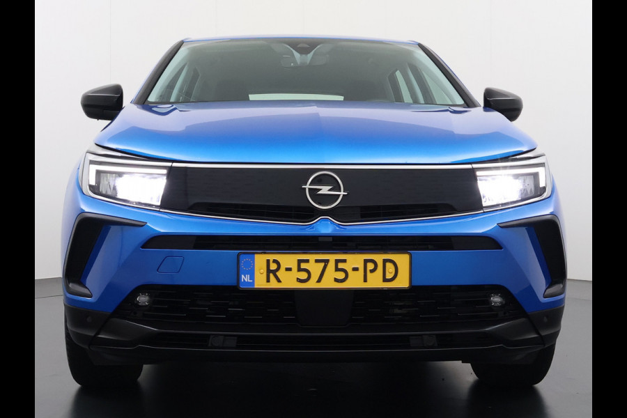 Opel Grandland 1.6T 225PK NWE MODEL !! PHEV AUT-8 Navi Ecc Apple Carplay Android Auto 360°Camera Adaptieve Cruise Control Pdc Plug-In Hybride DAB+ Lane Assist Stuur Verwarming Led Keyless Digitaal dashboard 1e Eigenaar Origineel Nederlandse Auto Nieuwe Model € 40.000 - nieuw!