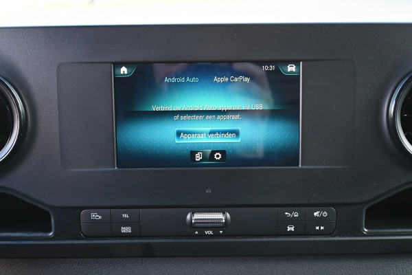 Mercedes-Benz Sprinter 317 CDI L2H2 RWD MBUX met camera, Led in laadruimte, Opstap