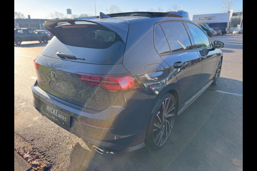 Volkswagen Golf 2.0 TSI GTI Clubsport Panorama IQ Led ACC 301 PK