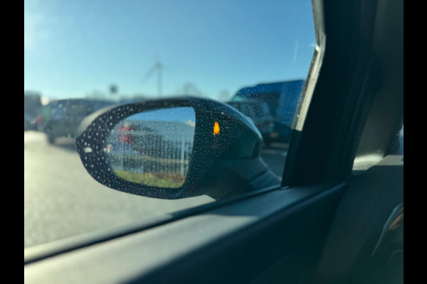 Volkswagen Golf 2.0 TSI GTI Clubsport Panorama IQ Led ACC 301 PK