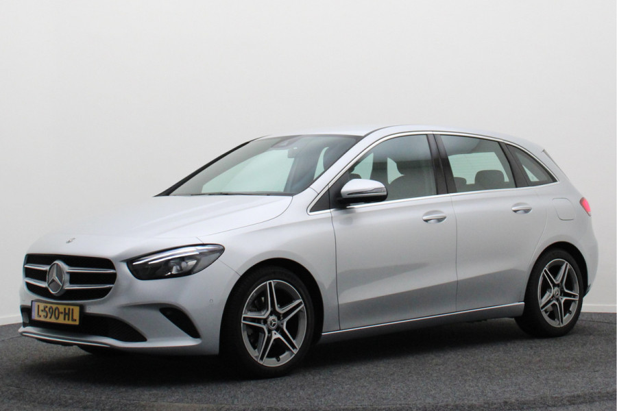 Mercedes-Benz B-Klasse 180 Launch Edition AMG Line Automaat Virtual Cockpit, LED, Apple Carplay, Camera, PDC, 18"