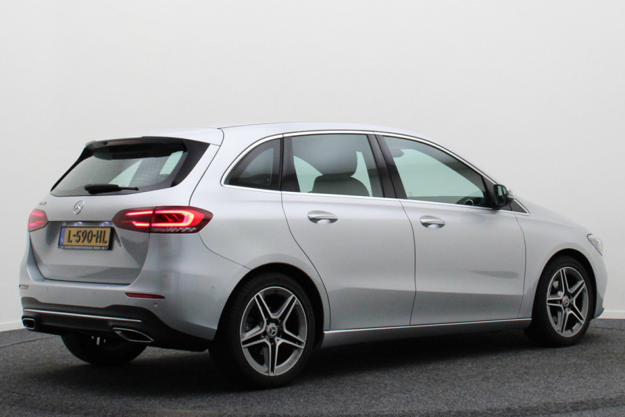 Mercedes-Benz B-Klasse 180 Launch Edition AMG Line Automaat Virtual Cockpit, LED, Apple Carplay, Camera, PDC, 18"