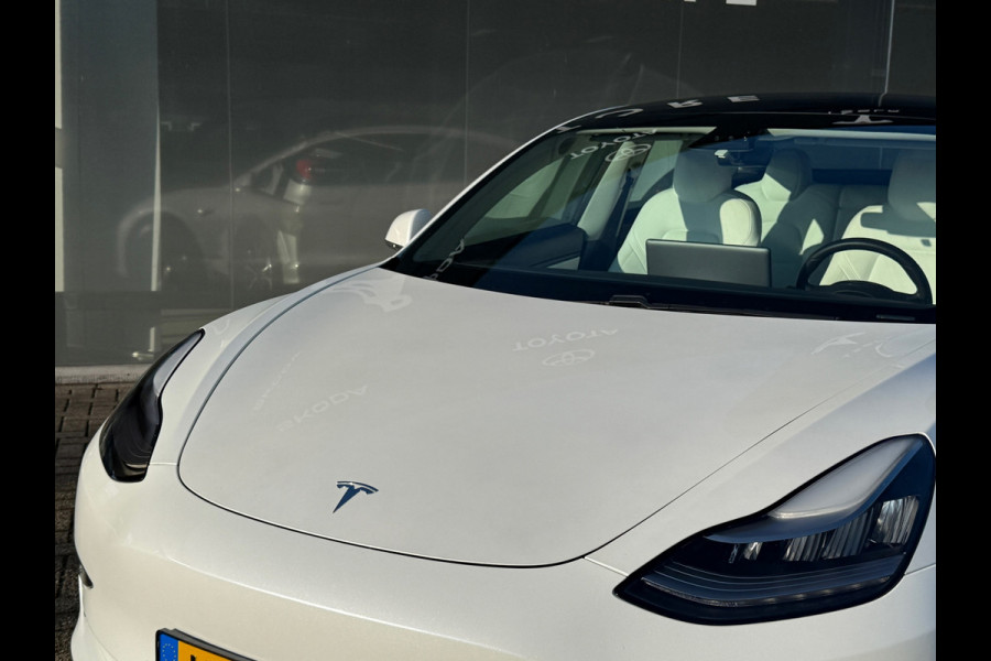 Tesla Model 3 Long Range AWD 75 kWh 92% SOH Trekhaak Autopilot
