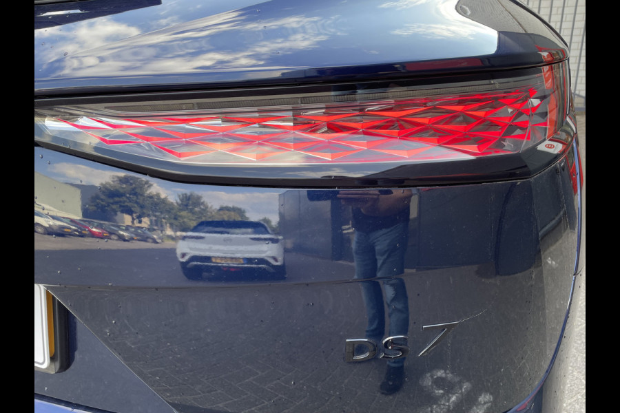 DS DS 7 225pk E-Tense Performance Line+ (Elektrisch Schuifdak - 360gr Camera - Elektrische Klep - Alcantara incl verwarming/geheugen - A