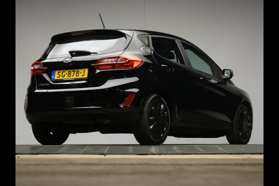 Ford Fiesta 1.1 Sport (APPLE CARPLAY,NAVI,LED,PDC,LANE ASSIST,DAB,BLUETOOTH,SPORTSTOELEN,LM VELGEN,NIEUWE APK,NETTE STAAT)