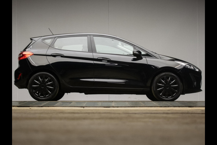 Ford Fiesta 1.1 Sport (APPLE CARPLAY,NAVI,LED,PDC,LANE ASSIST,DAB,BLUETOOTH,SPORTSTOELEN,LM VELGEN,NIEUWE APK,NETTE STAAT)
