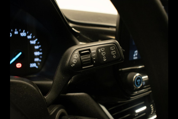 Ford Fiesta 1.1 Sport (APPLE CARPLAY,NAVI,LED,PDC,LANE ASSIST,DAB,BLUETOOTH,SPORTSTOELEN,LM VELGEN,NIEUWE APK,NETTE STAAT)