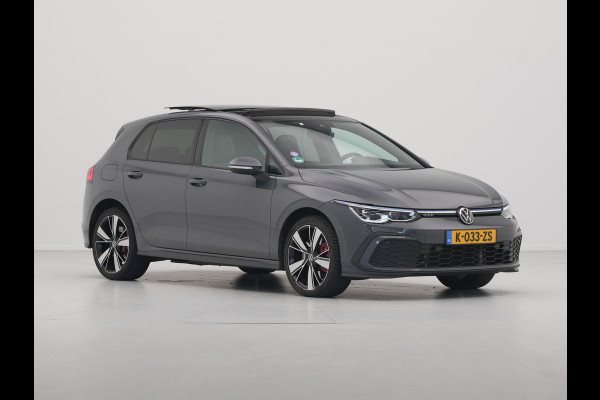 Volkswagen Golf 1.4 eHybrid 245pk GTE Panorama Trekhaak Camera Carplay Sideassist 327