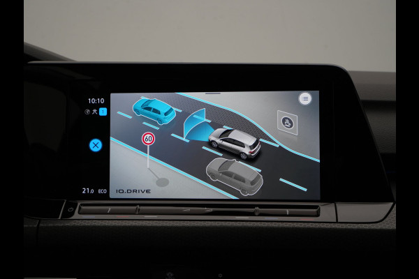 Volkswagen Golf 1.4 eHybrid 245pk GTE Panorama Trekhaak Camera Carplay Sideassist 327