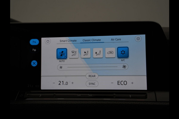 Volkswagen Golf 1.4 eHybrid 245pk GTE Panorama Trekhaak Camera Carplay Sideassist 327