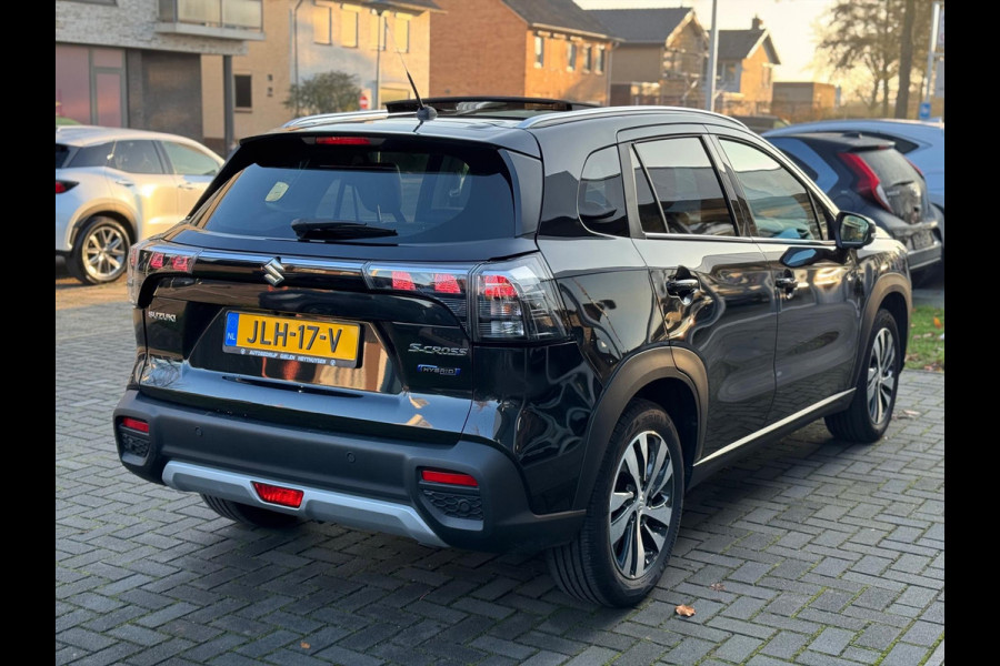 Suzuki S-Cross 1.5 Hybrid Automaat Style | Panoramadak, 360 Camera, Dodehoekherkenning, Parkeersensoren, Stoelverwarming, Keyless