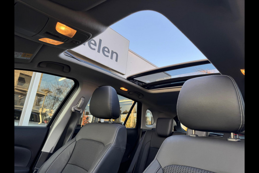 Suzuki S-Cross 1.5 Hybrid Automaat Style | Panoramadak, 360 Camera, Dodehoekherkenning, Parkeersensoren, Stoelverwarming, Keyless