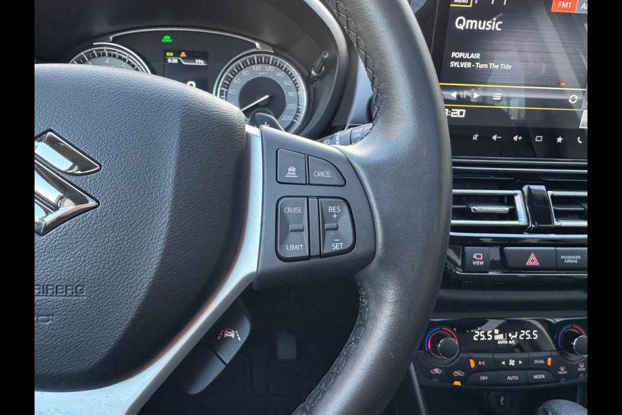 Suzuki S-Cross 1.5 Hybrid Automaat Style | Panoramadak, 360 Camera, Dodehoekherkenning, Parkeersensoren, Stoelverwarming, Keyless