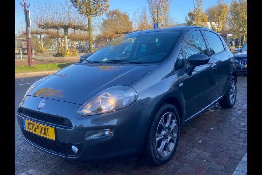 Fiat Punto Evo TWINAIR 5-DEURS/CLIMA/NAVI/PDC/ZUINIG