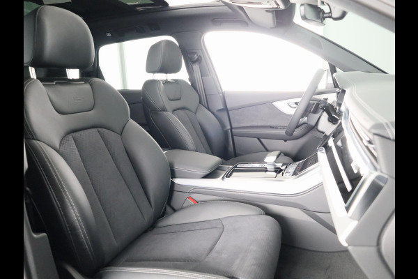 Audi Q7 55 TFSI e quattro Pro Line S 394pk Panoramadak, adaptive cruisecontrol, B&O soundsysteem, optiekpakket zwart Plus