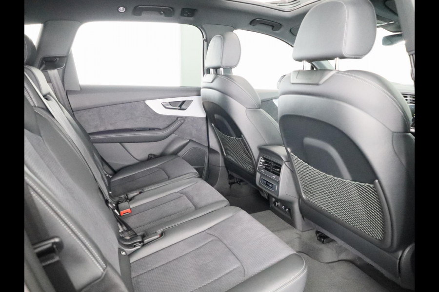 Audi Q7 55 TFSI e quattro Pro Line S 394pk Panoramadak, adaptive cruisecontrol, B&O soundsysteem, optiekpakket zwart Plus
