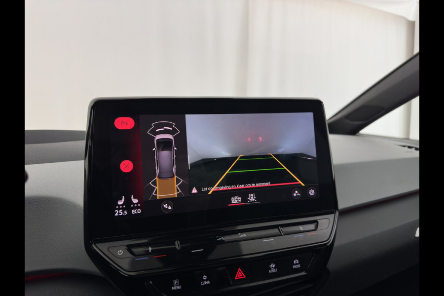 Volkswagen ID.3 First Max 58 kWh [ 3-Fase ] {SOH-91%} (INCL.BTW)  *PANO | HEAD-UP | ADAPTIVE-CRUISE | FULL-LED | BLIND-SPOT | CAMERA | KEYLESS | MICROFIBRE | AMBIENT-LIGHT | NAVI-FULLMAP | DAB+ | ECC | PDC | HEATED-SPORTSEATS | DIGI-COCKPIT | 20