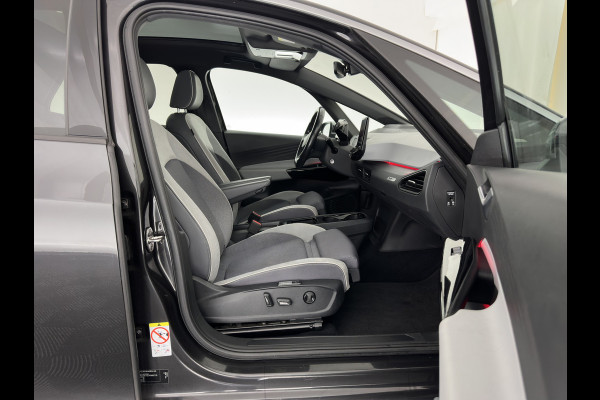 Volkswagen ID.3 First Max 58 kWh [ 3-Fase ] {SOH-91%} (INCL.BTW)  *PANO | HEAD-UP | ADAPTIVE-CRUISE | FULL-LED | BLIND-SPOT | CAMERA | KEYLESS | MICROFIBRE | AMBIENT-LIGHT | NAVI-FULLMAP | DAB+ | ECC | PDC | HEATED-SPORTSEATS | DIGI-COCKPIT | 20