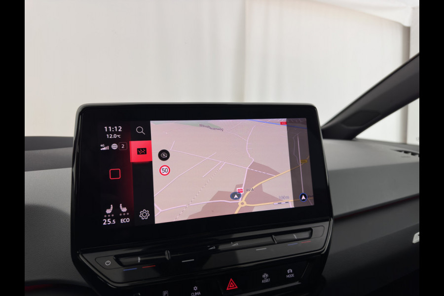 Volkswagen ID.3 First Max 58 kWh [ 3-Fase ] {SOH-91%} (INCL.BTW)  *PANO | HEAD-UP | ADAPTIVE-CRUISE | FULL-LED | BLIND-SPOT | CAMERA | KEYLESS | MICROFIBRE | AMBIENT-LIGHT | NAVI-FULLMAP | DAB+ | ECC | PDC | HEATED-SPORTSEATS | DIGI-COCKPIT | 20